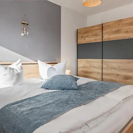 Linde 2 Heringsdorf (Usedom)